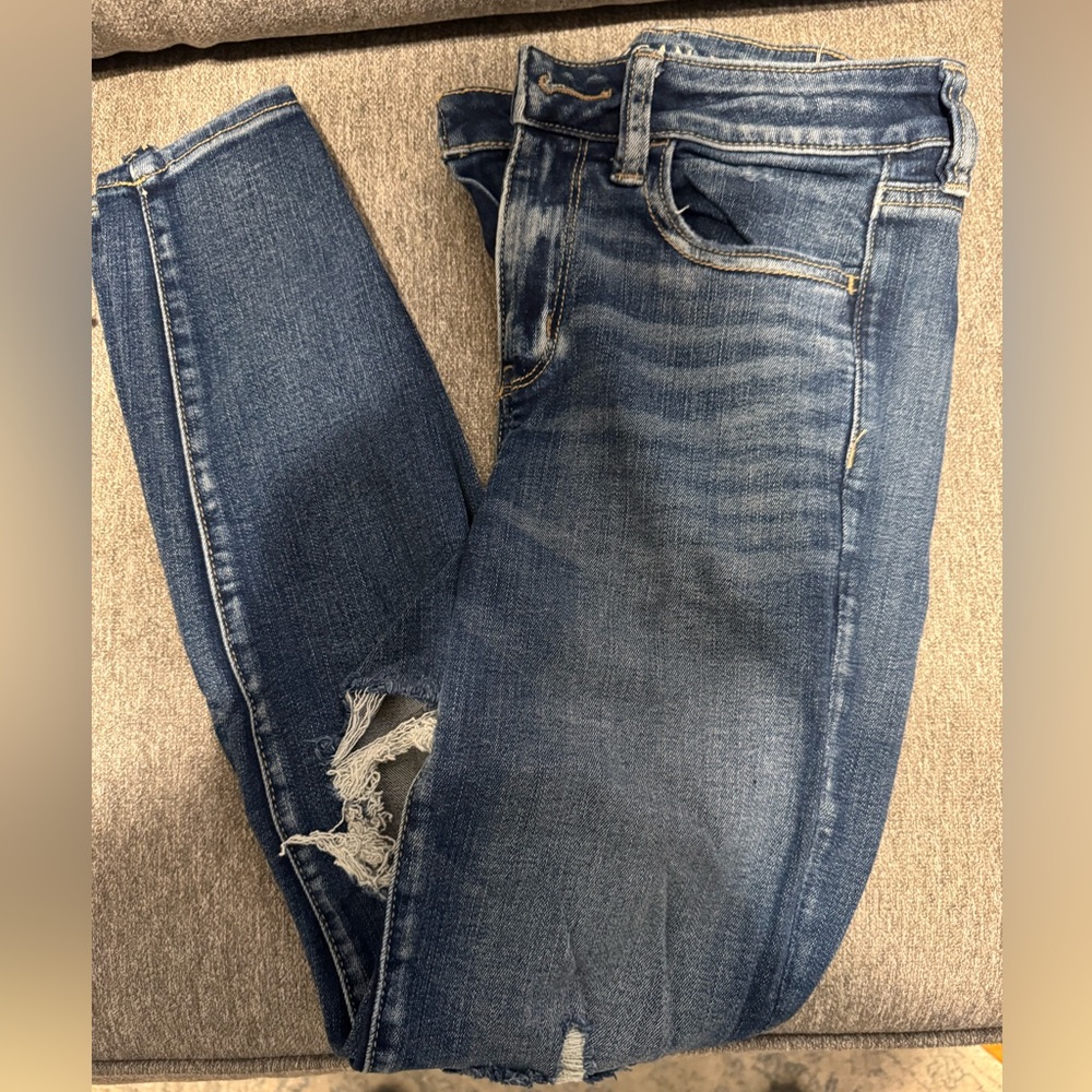 AE size 4 short hi-rise